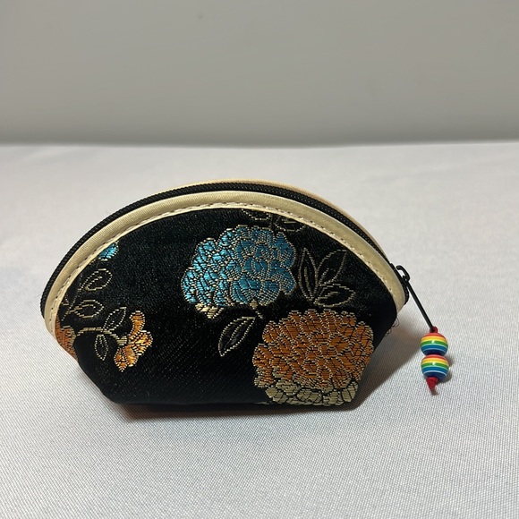 NEW Embroidered Zipper Coin Purse / Jewelry Bag Pack of 3 - Picture 6 of 9